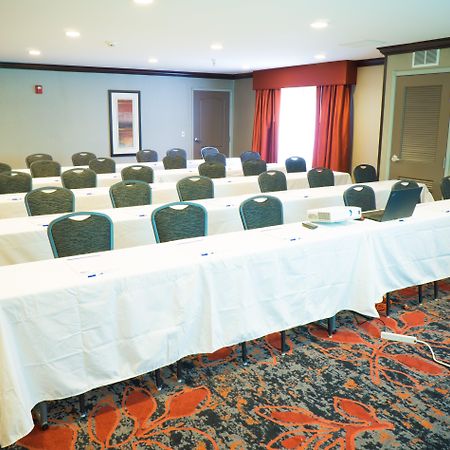 Holiday Inn Express & Suites Rapid City By Ihg Kültér fotó
