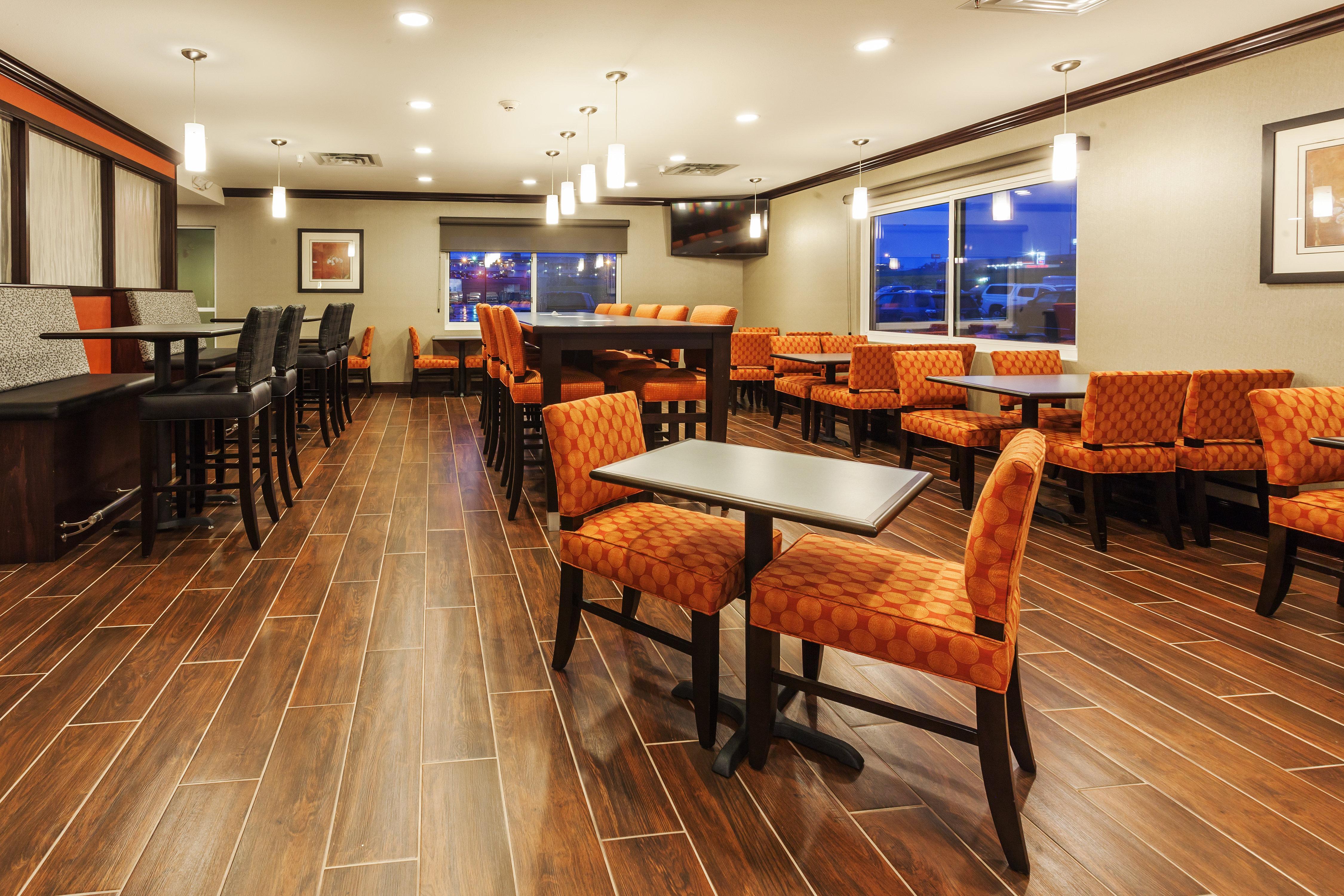 Holiday Inn Express & Suites Rapid City By Ihg Kültér fotó