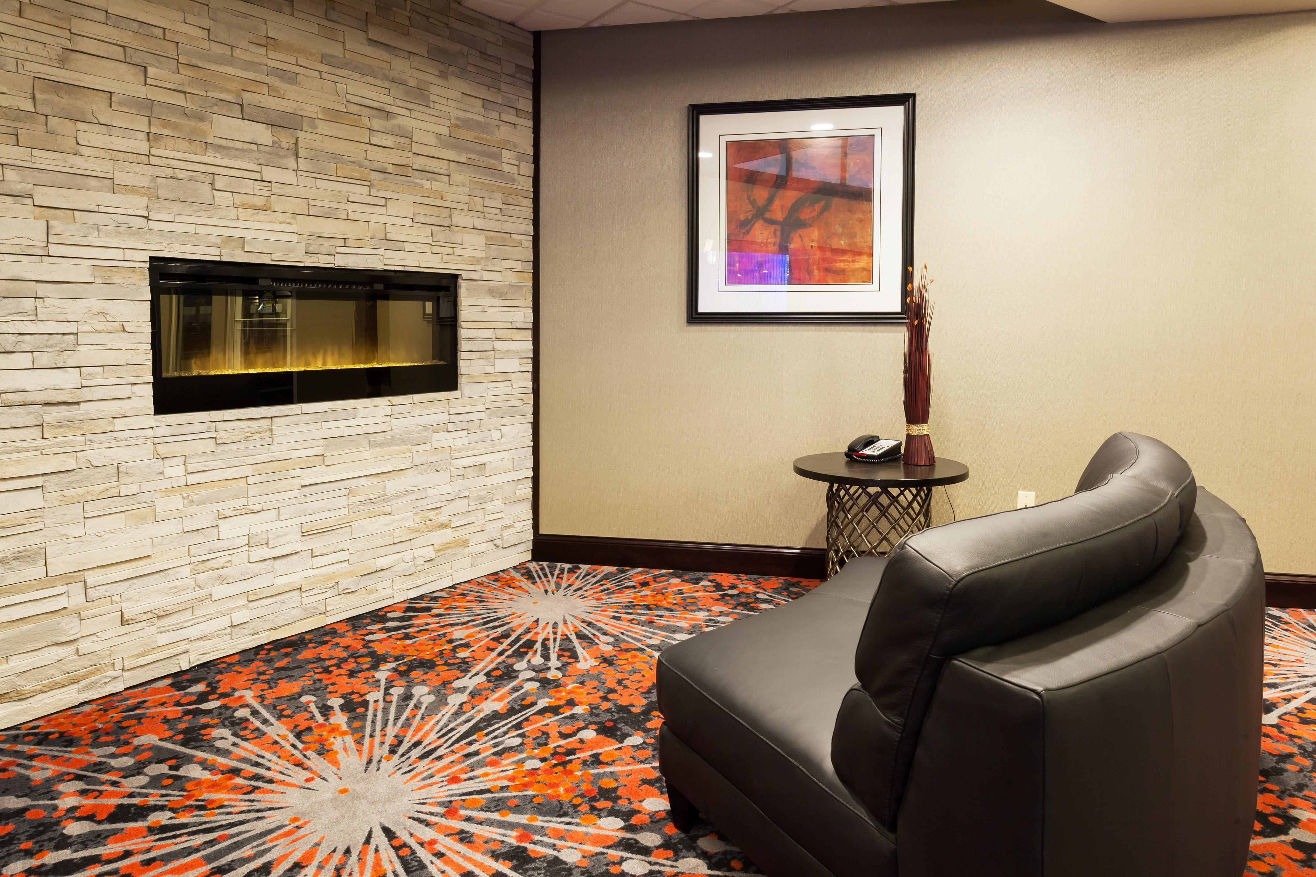 Holiday Inn Express & Suites Rapid City By Ihg Kültér fotó