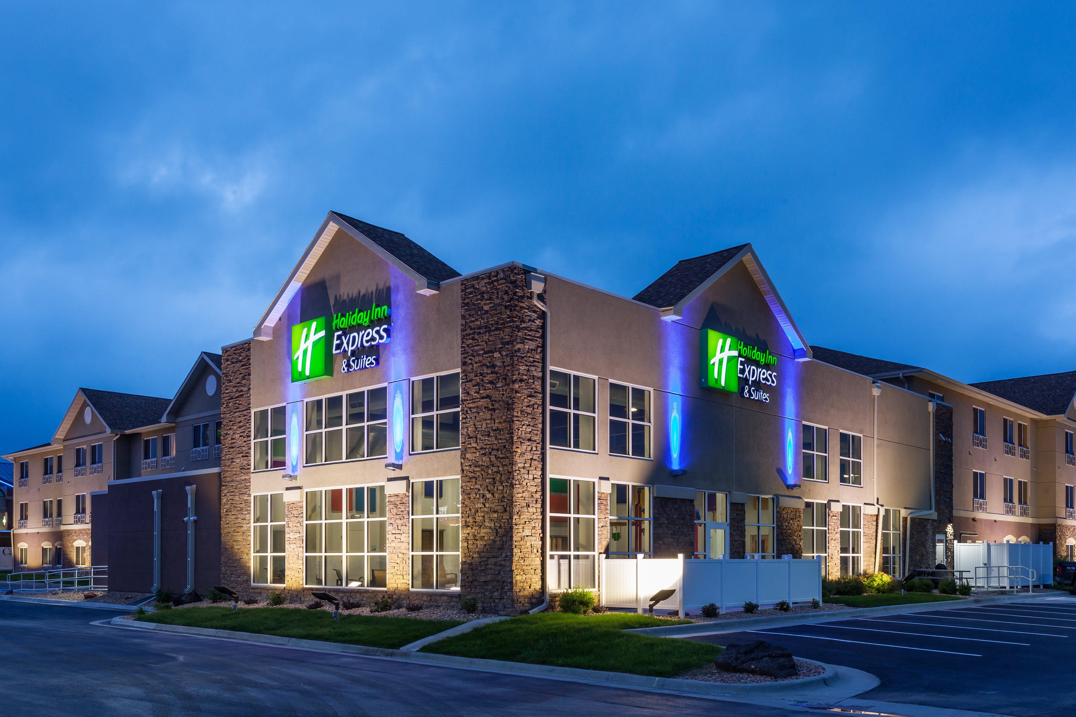 Holiday Inn Express & Suites Rapid City By Ihg Kültér fotó